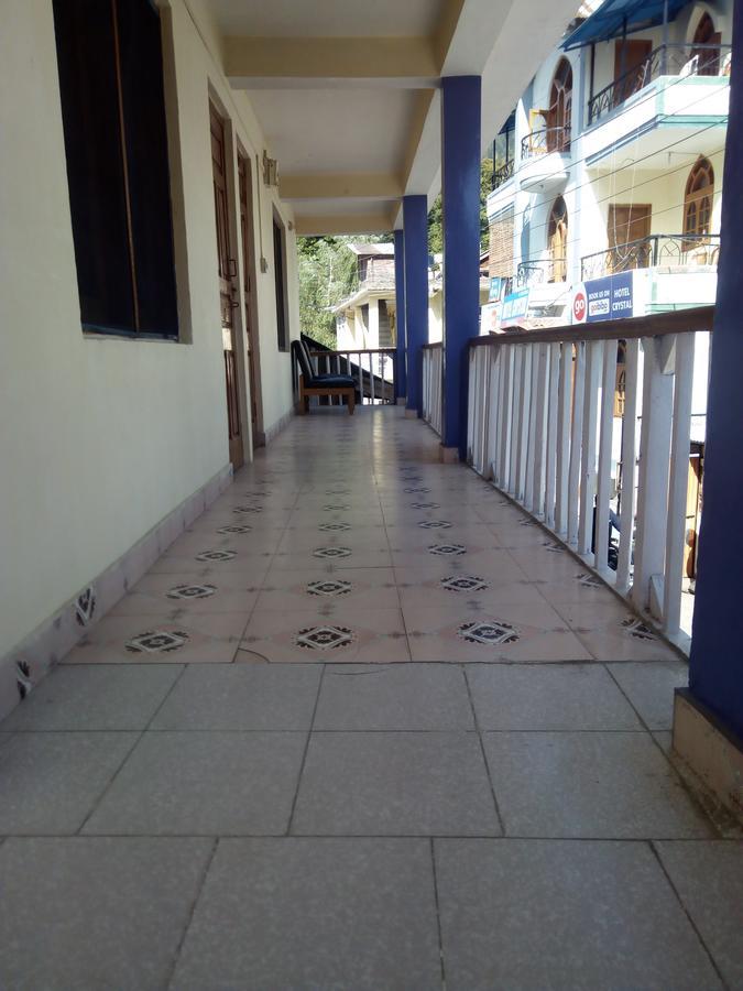 Hotel Everest Manāli Buitenkant foto